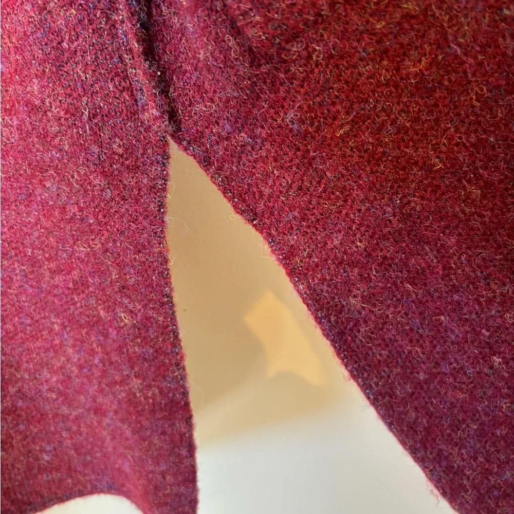 Patrizia Luca Burgundy Cardigan with Black Fur Cuffs - Picture 8 of 8